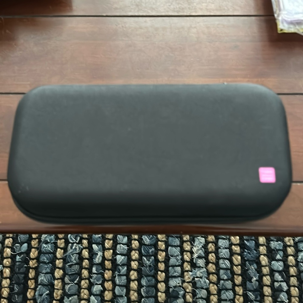 Video game travel case